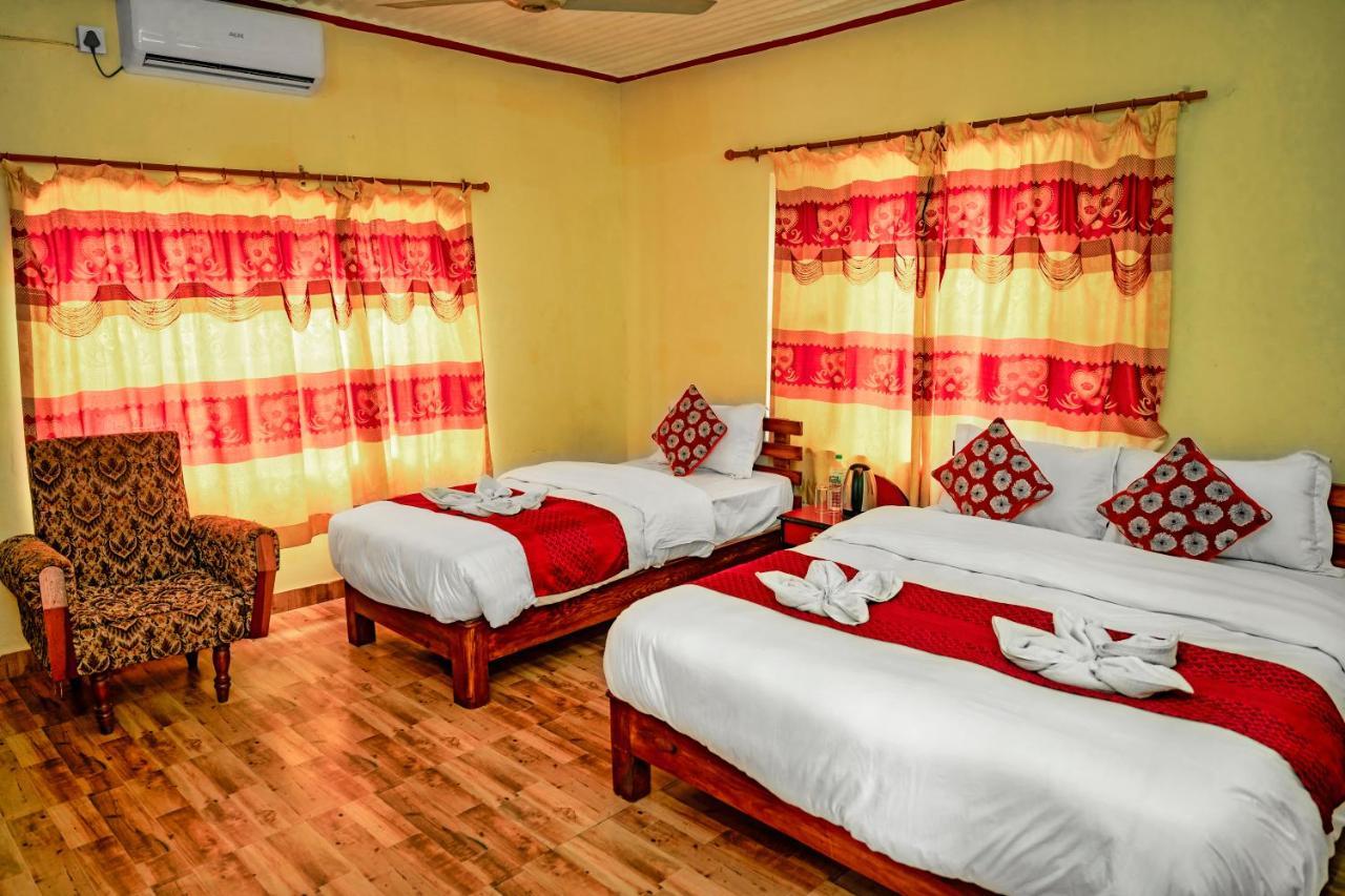 Hotel Plaza Nepal Pokhara Zewnętrze zdjęcie